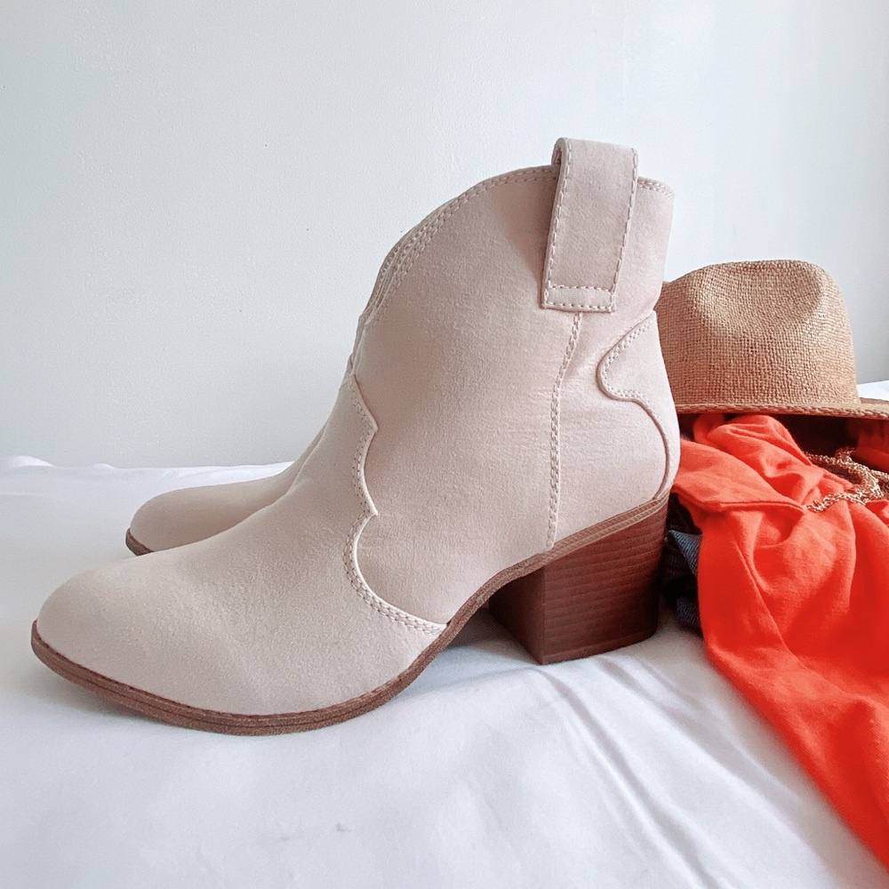 Sonoma Goods For Life SANJUANTAN cowgirl ankle boots